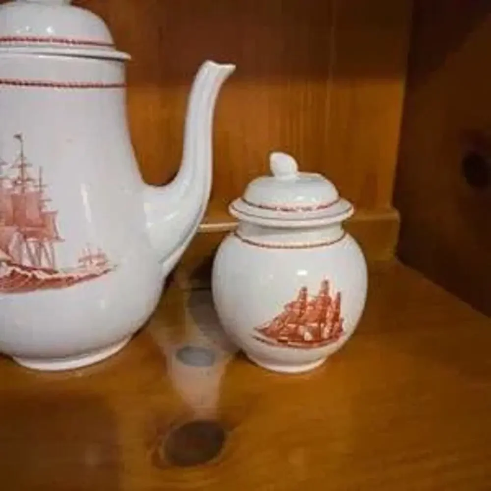 Wedgewood Flying Cloud Teapot Set - Georgetown Collection - England